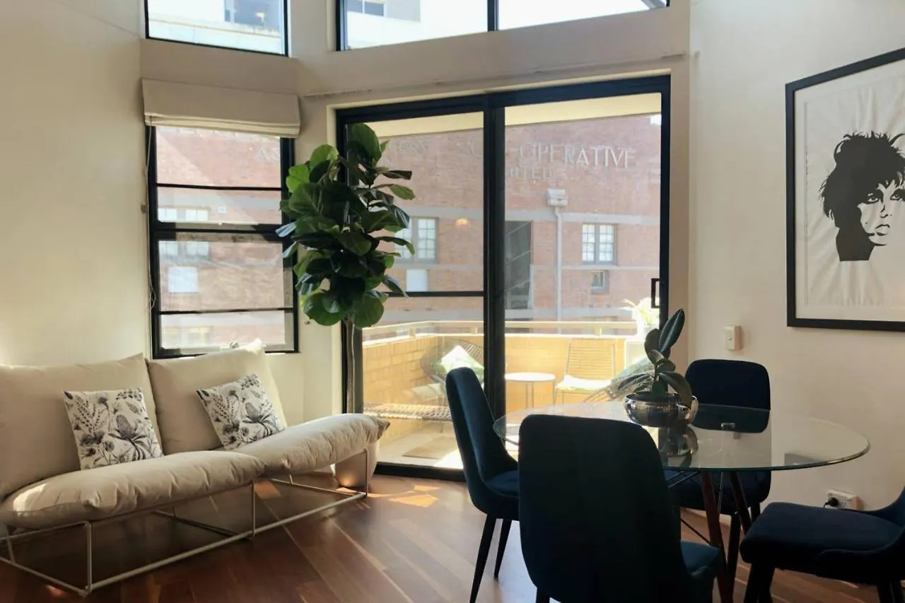 Classic Woolstore Apartment In Teneriffe Brisbane