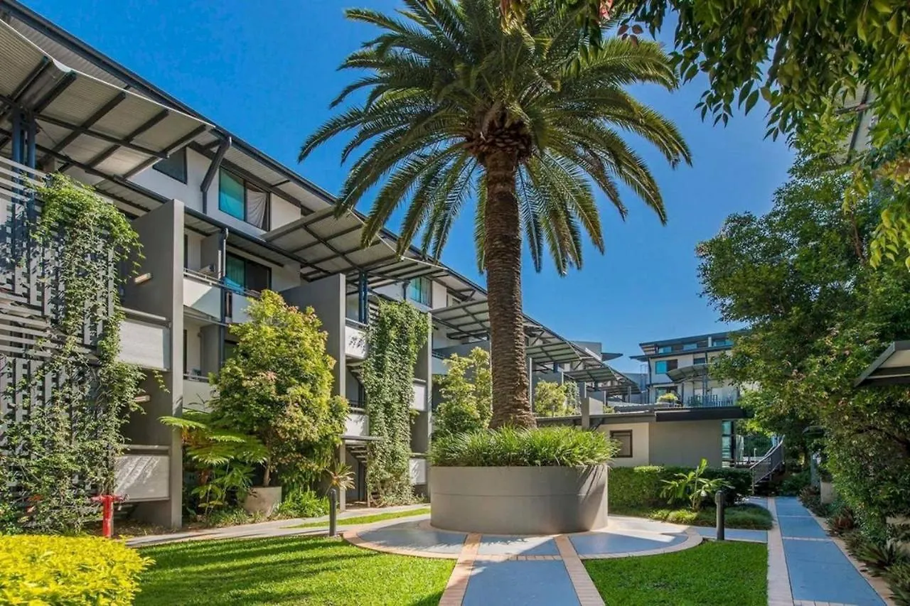 Classic Woolstore Apartment In Teneriffe Brisbane